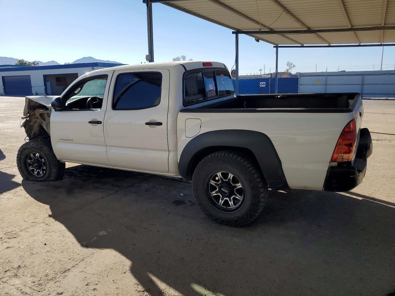 2015 Toyota Tacoma Base