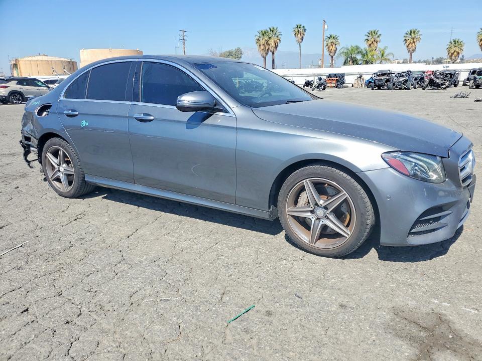 2017 Mercedes-Benz E 300