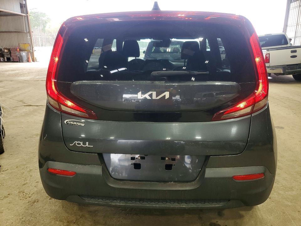 2022 KIA Soul lx