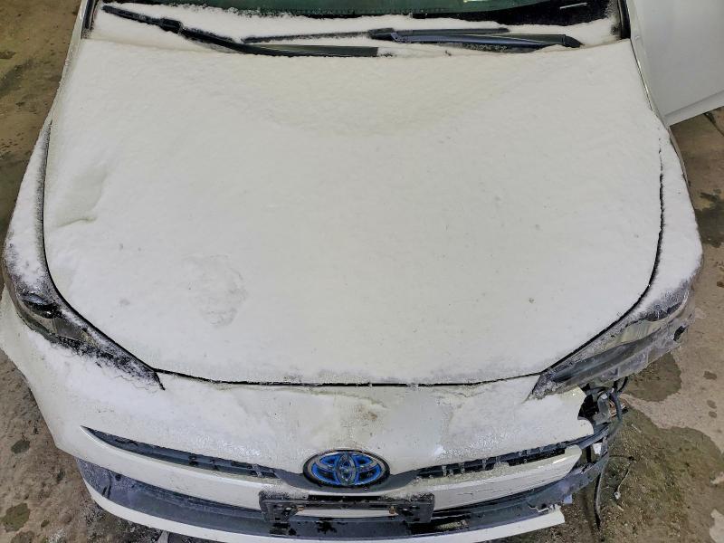 2019 Toyota Prius xle Awd-e