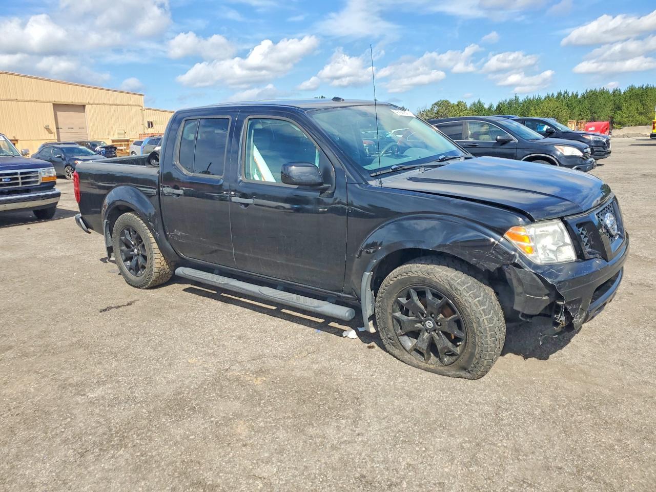 2018 Nissan Frontier SV