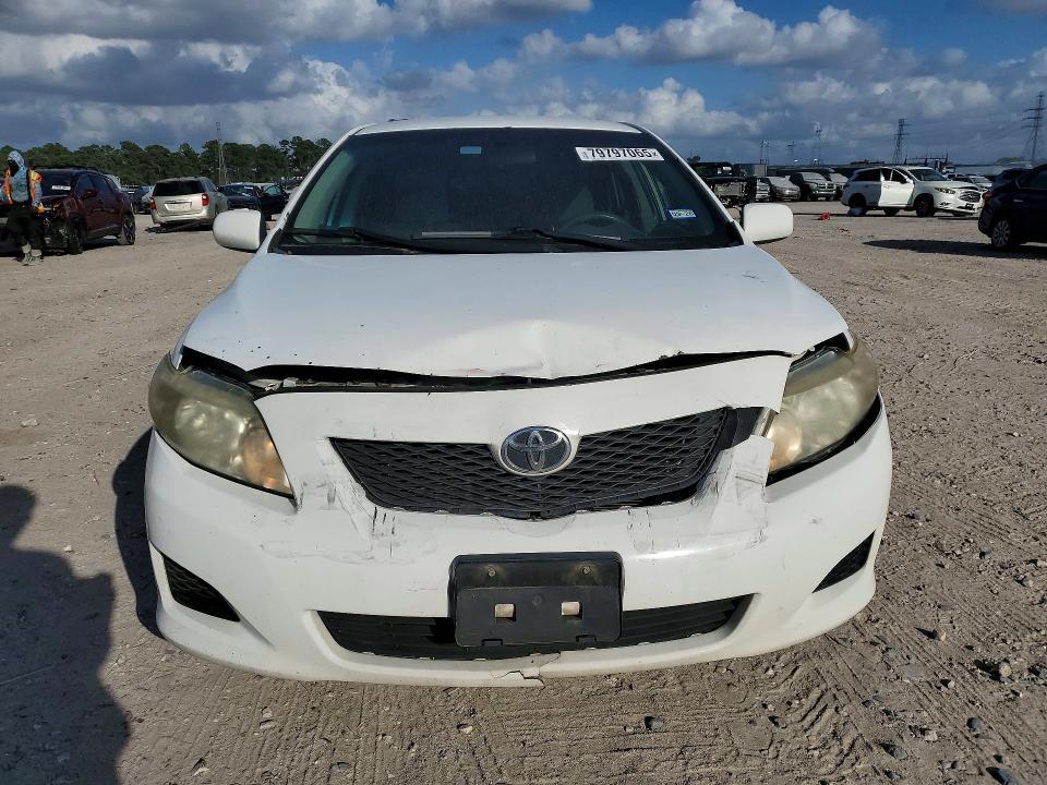 2010 Toyota Corolla le