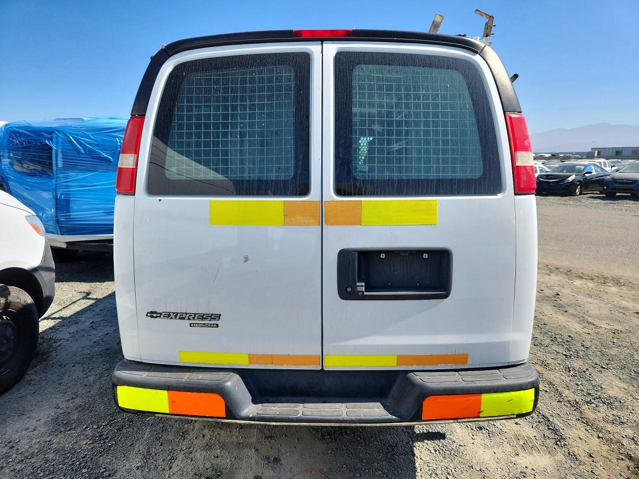 2016 Chevrolet Express 2500 Caro Utility / Service Van