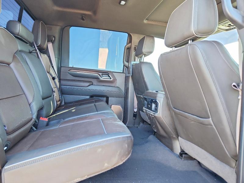 2024 GMC Sierra K3500 Denali