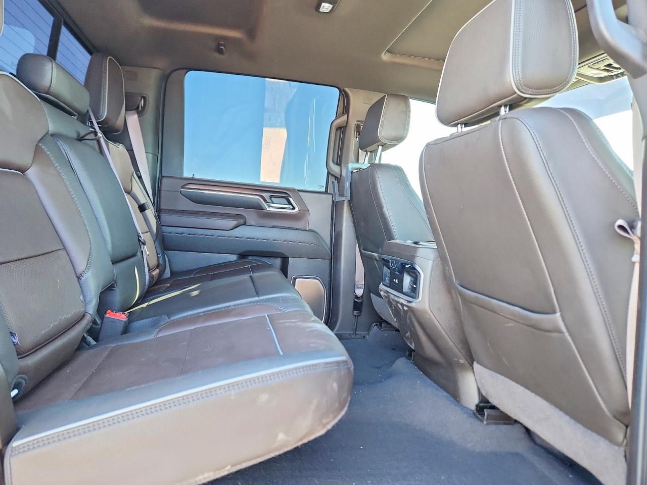 2024 GMC Sierra K3500 Denali