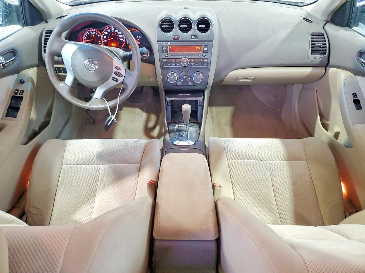 2009 Niss Altima 2.5