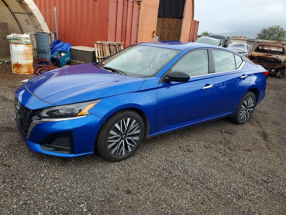 2025 Nissan Altima 2.5 sv