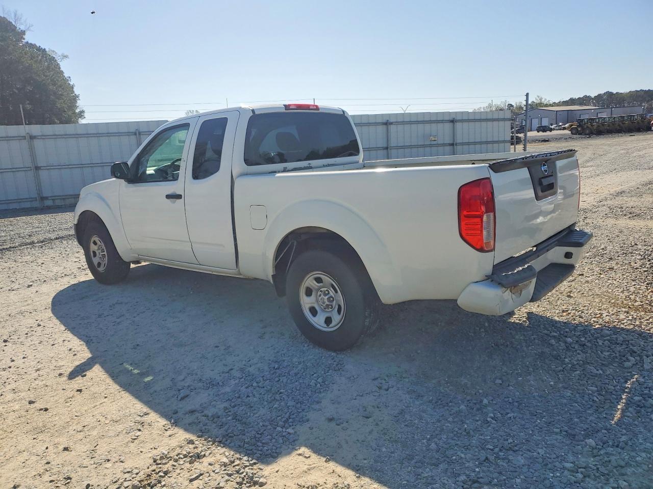 2017 Nissan Frontier S