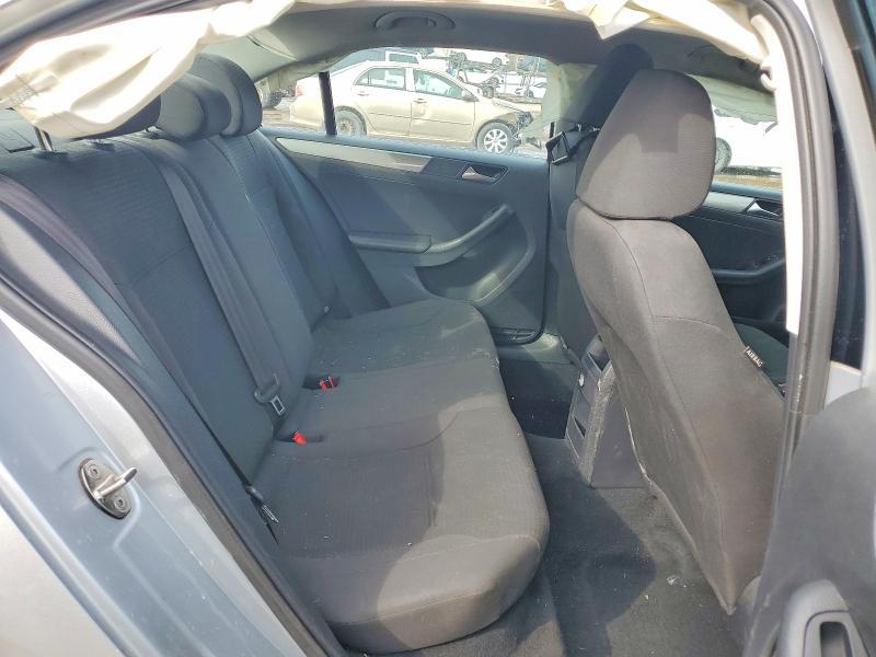 2015 Volkswagen Jetta Base