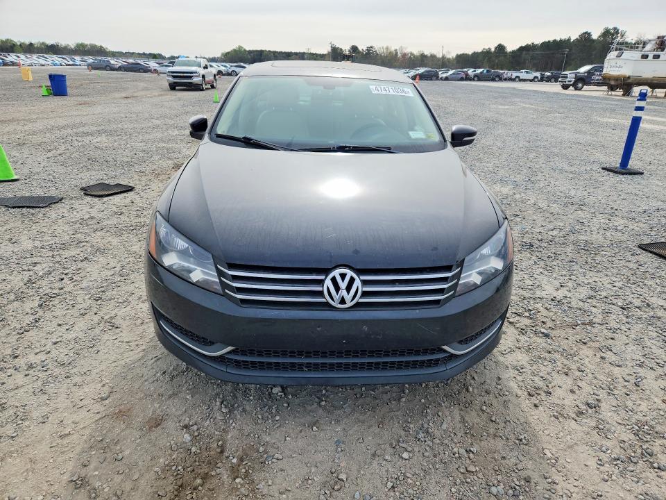 2013 Volkswagen Passat se