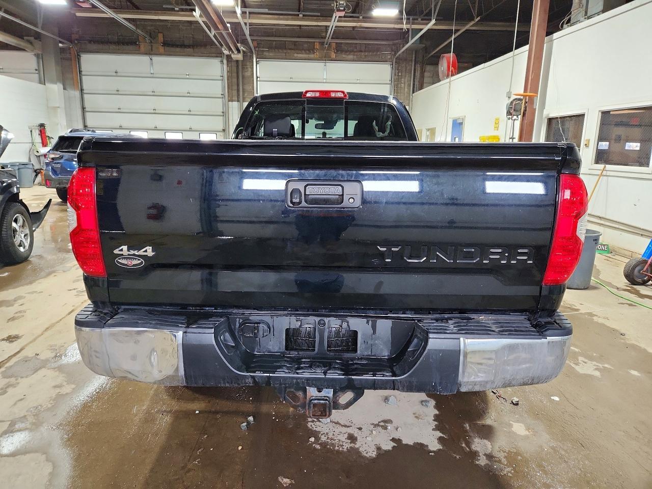 2018 Toyota Tundra SR5