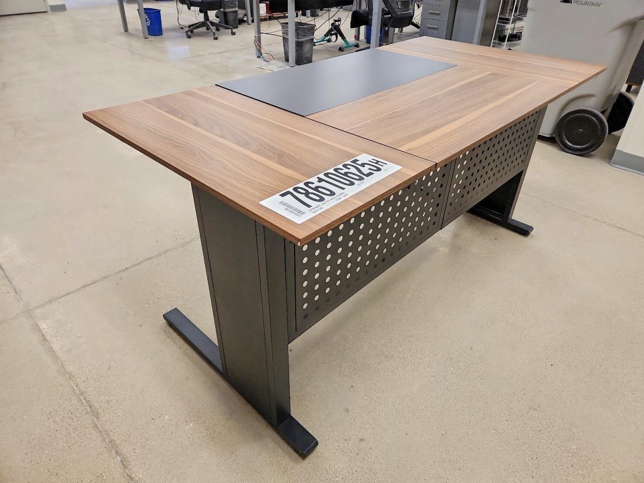 2026 Desk Desk Office