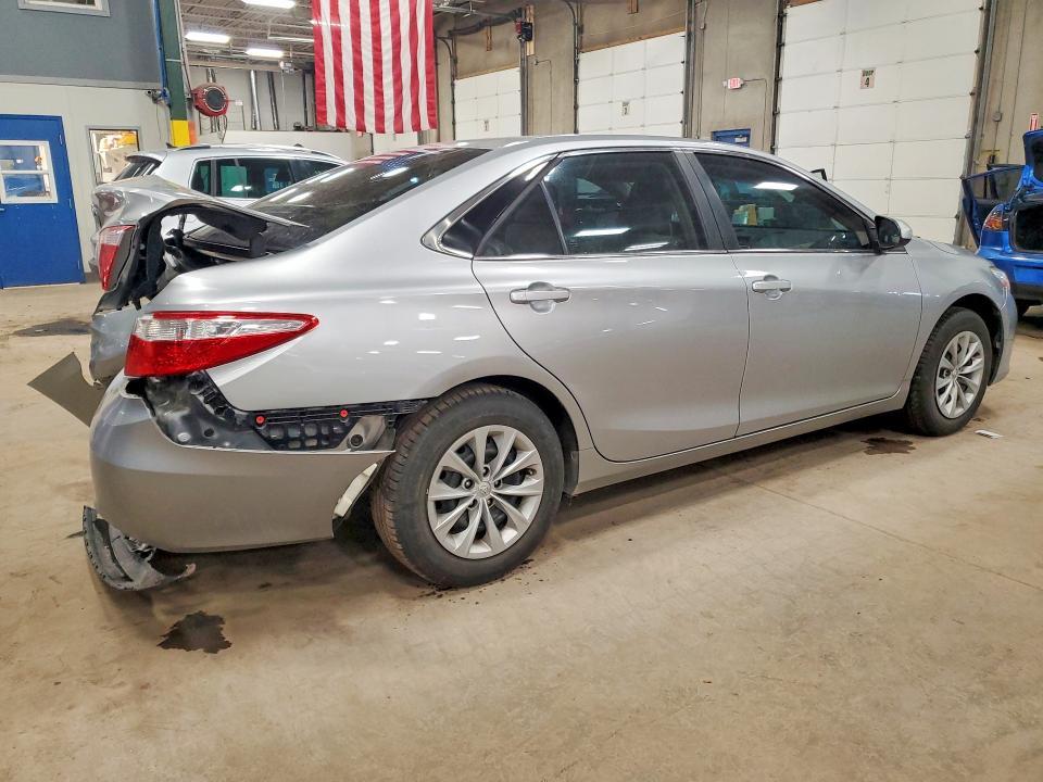 2017 Toyota Camry le