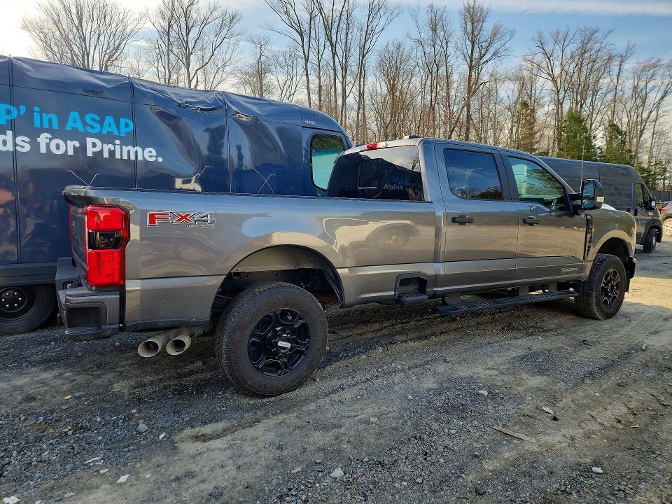 2025 Ford F350 Super Duty