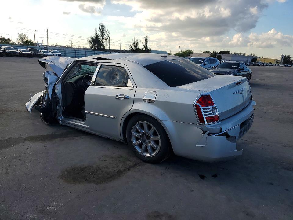 2010 Chrysler 300 Touring