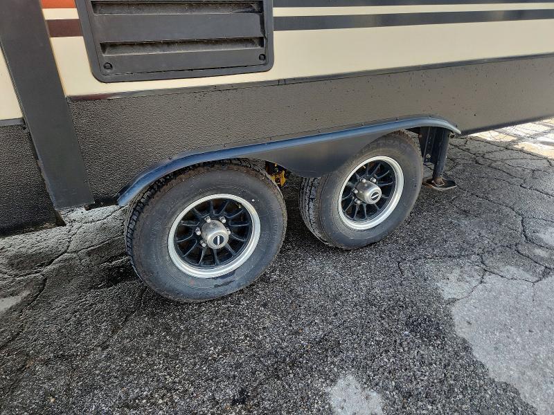 2019 Winnebago Minnie Camper