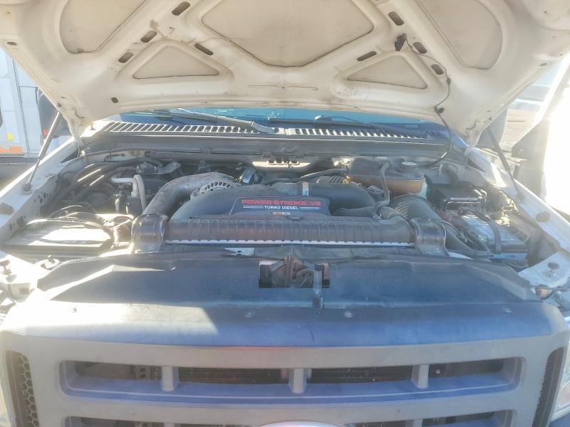 2006 Ford F350 Super Duty Flatbed Truck