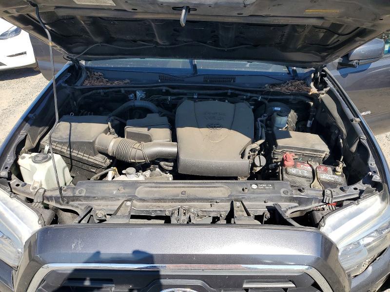 2017 Toyota Tacoma SR5 V6