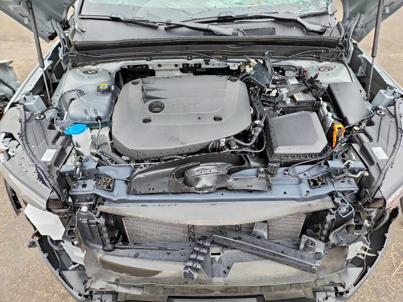 2024 Volvo Xc40 Plus