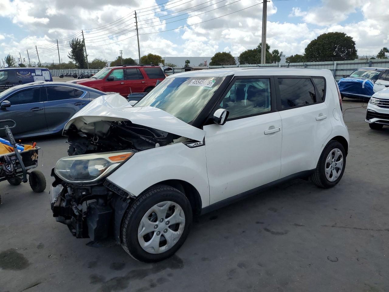 2015 KIA Soul Base