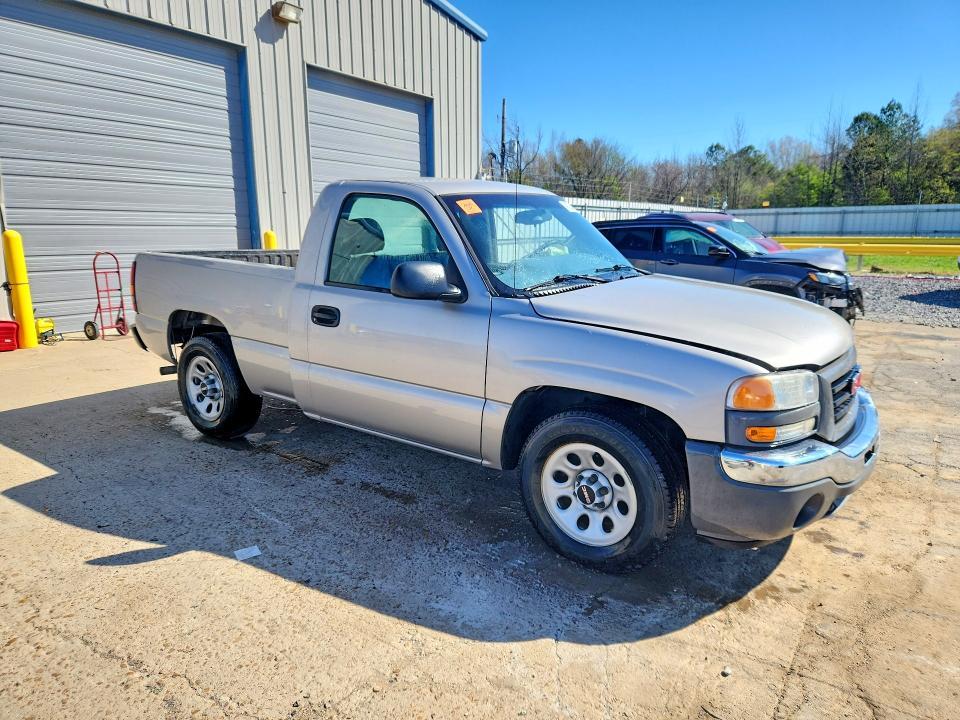 2007 GMC New Sierra C1500 Classic
