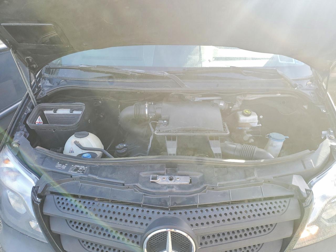 2015 Mercedes-Benz Sprinter 2500