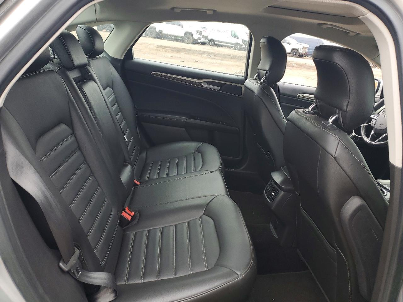2014 Ford Fusion se