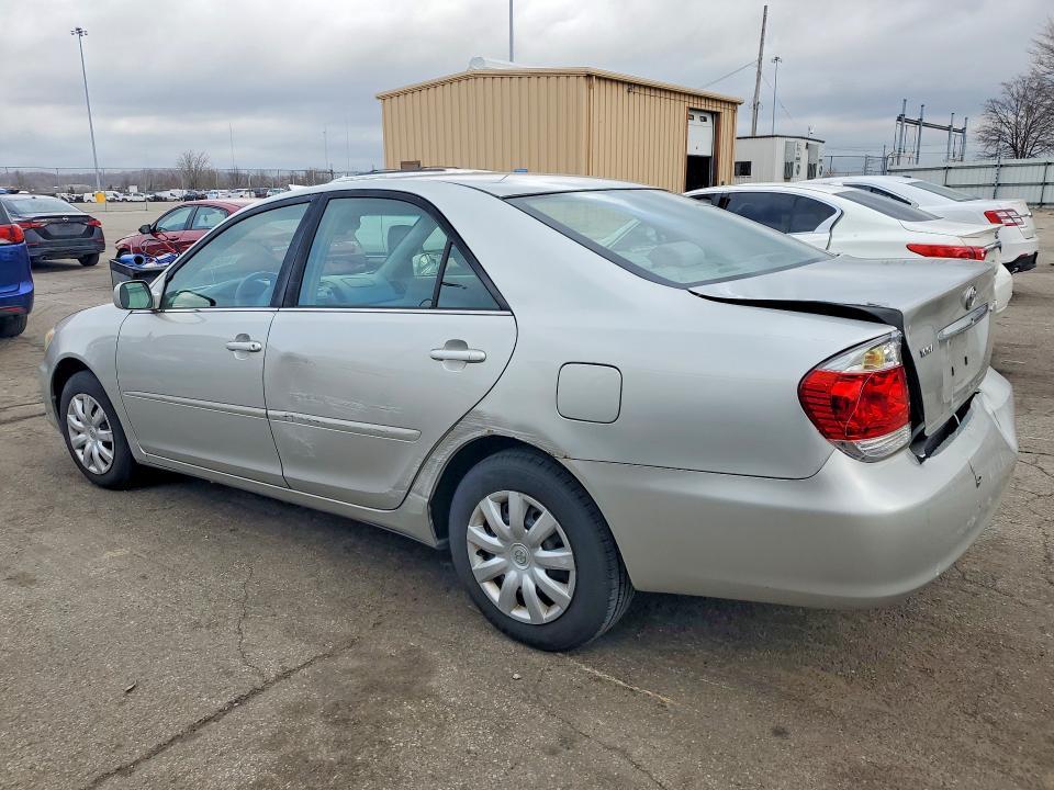 2006 Toyota Camry le