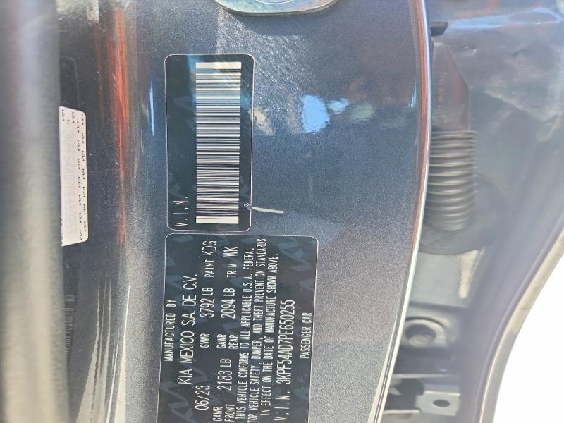 2023 KIA Forte Gt-line