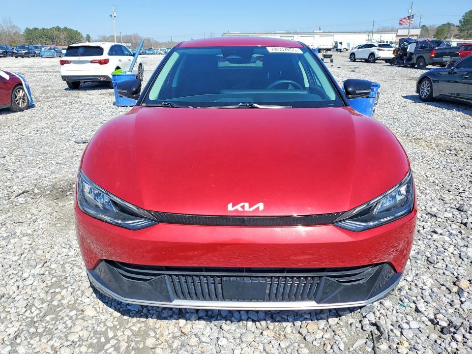 2023 KIA EV6