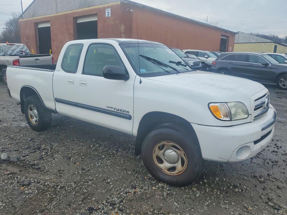 2004 Toyota Tundra SR5