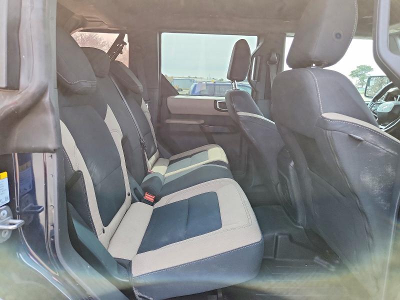 2021 Ford Bronco Base