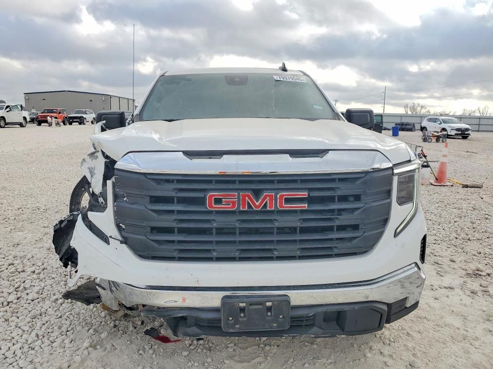 2024 GMC Sierra C1500