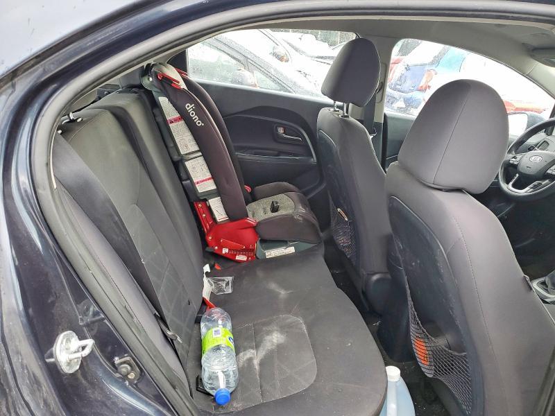 2013 KIA Rio lx