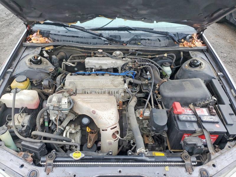 1999 Toyota Camry le
