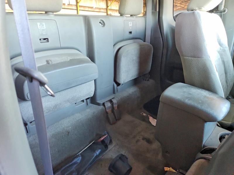2013 Nissan Frontier s