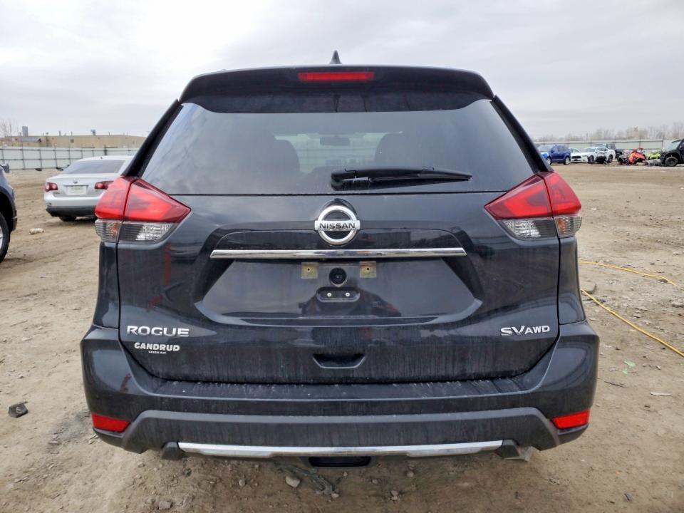 2018 Nissan Rogue sv