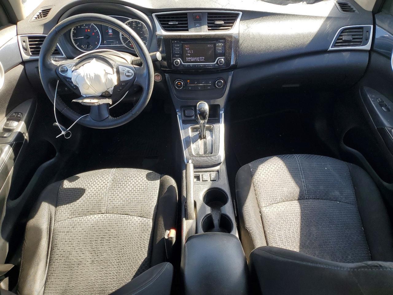 2016 Nissan Sentra sr