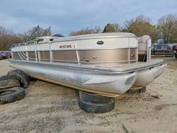 Salvage cars for sale from Copart Conway, AR: 2015 Southbay 524SLX-Boat