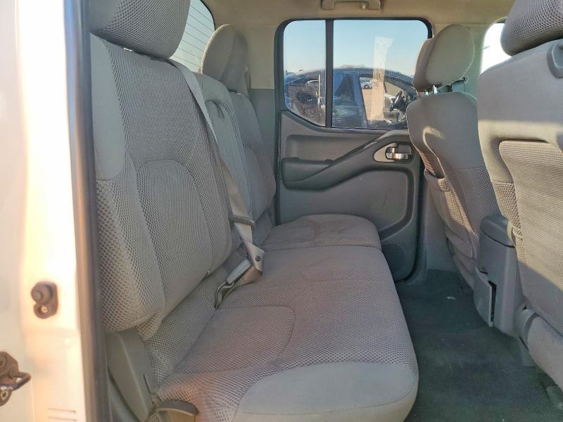 2006 Nissan Frontier se