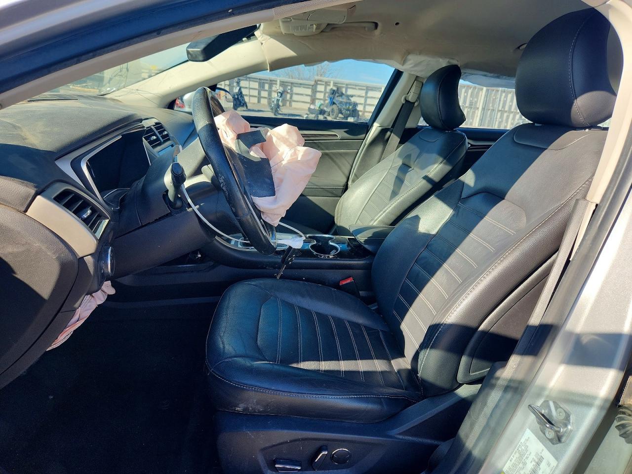 2016 Ford Fusion se Phev