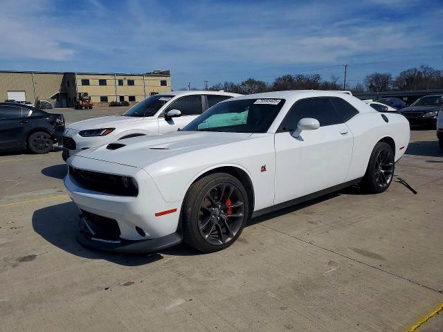 2021 Dodge Challenger r