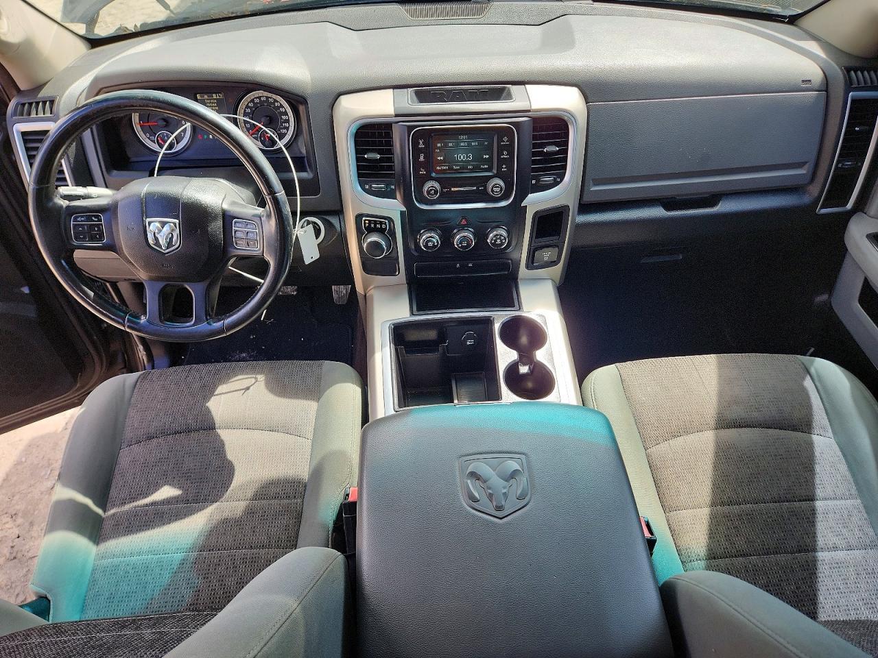 2015 Dodge RAM 1500 SLT