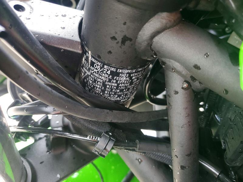 2025 Kawasaki EX650 P