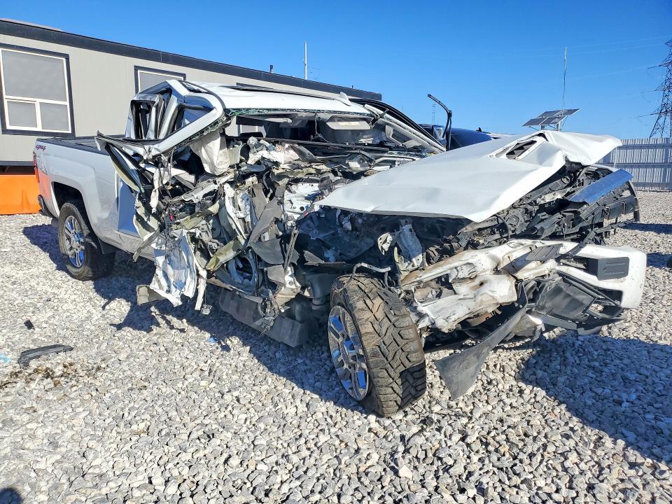 2019 Chevrolet Silverado K2500 High Country