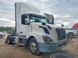 Salvage cars for sale from Copart Charles City, VA: 2018 Volvo VNL Semi Truck