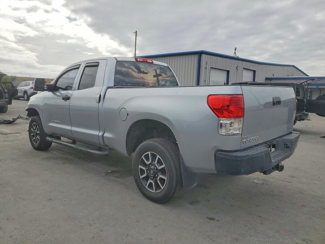 2011 Toyota Tundra Grade