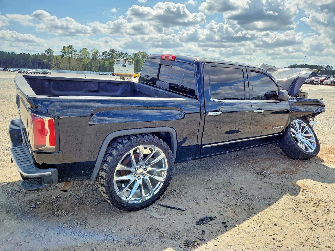 2017 GMC Sierra K1500 SLT