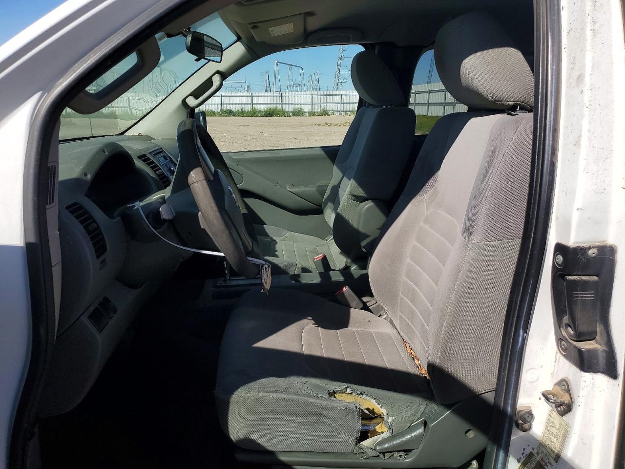 2012 Nissan Frontier S