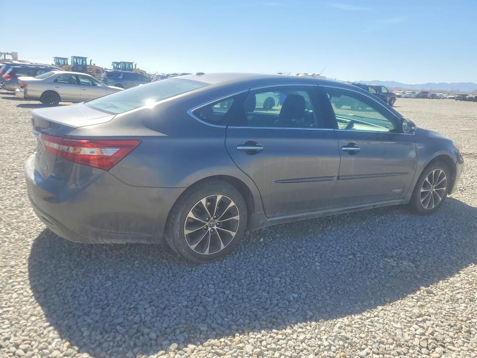 2018 Toyota Avalon Hybrid xle Premium
